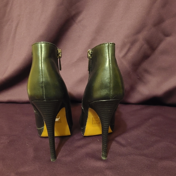 Aldo Booties - Picture 4 of 7